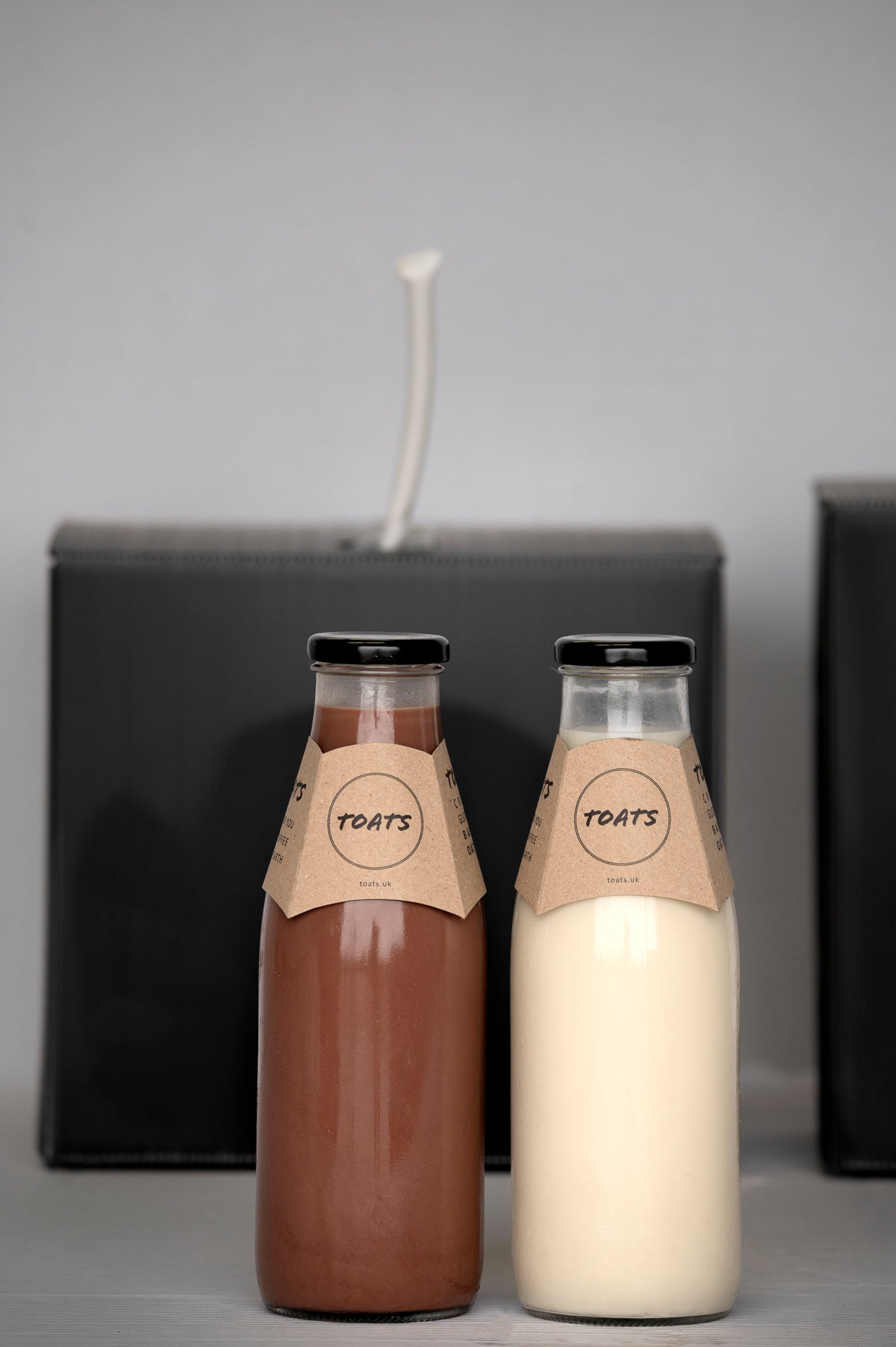 TOATS CHOC - 750ml Glass Bottle