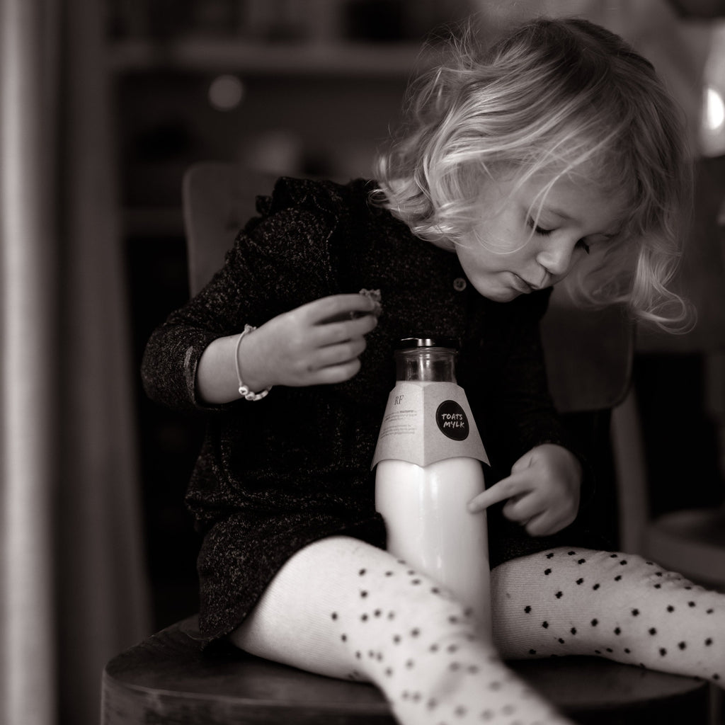 TOATS MYLK - 750ml Glass Bottle